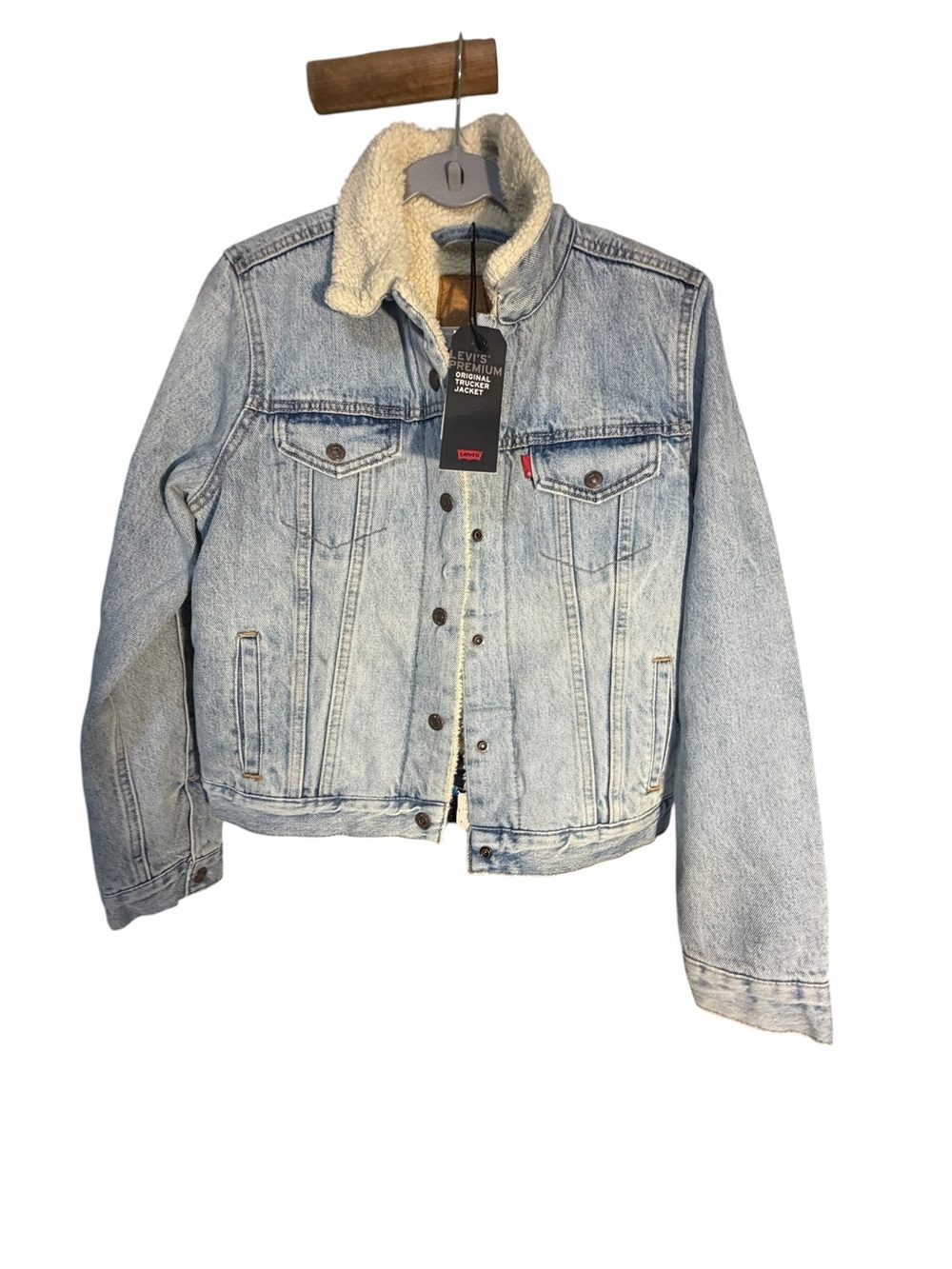 NWT Levi's Original Trucker Jacket Women's Light Wash Sherpa-Lined Denim Sz Med